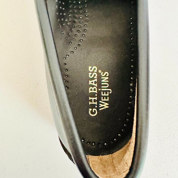NEW G. H. BASS WEEJUNS WHITNEY BLACK AND WHITE LEATHER LOAFERS 6.5M - Picture 7 of 8